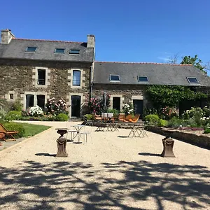 Demeure Du Porzou, D'hotes De Charme Dans Demeure D'exception, Parc Paysager, Spa, Massages, Proche Paimpol, Classe 4 Epis Yvias